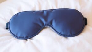 The Ultimate Sleep Mask Buying Guide: Material, Fit, and Features